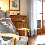 Appartement Haus Weidmannsheil - Wohnen Im Romantischen Forsthaus Werfen