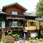 Appartement Haus Weidmannsheil - Wohnen Im Romantischen Forsthaus Werfen