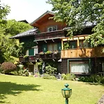 Haus Weidmannsheil - Wohnen Im Romantischen Forsthaus Appartement *