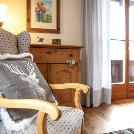 Apartmán Haus Weidmannsheil - Wohnen Im Romantischen Forsthaus Werfen