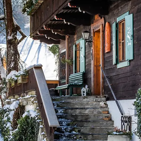 Daire Haus Weidmannsheil - Wohnen Im Romantischen Forsthaus Werfen