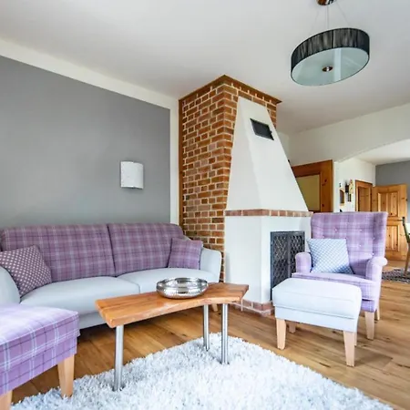 Haus Weidmannsheil - Wohnen Im Romantischen Forsthaus