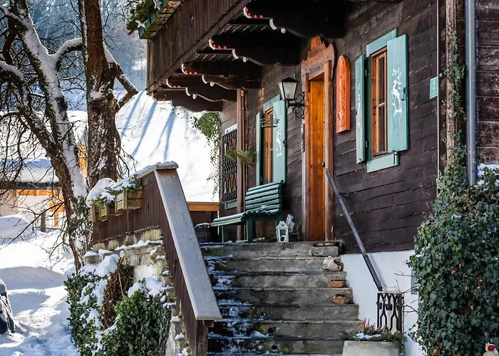 Apartment Haus Weidmannsheil - Wohnen Im Romantischen Forsthaus Werfen