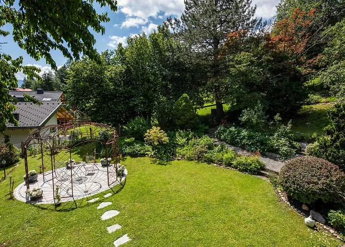 Apartment Haus Weidmannsheil - Wohnen Im Romantischen Forsthaus