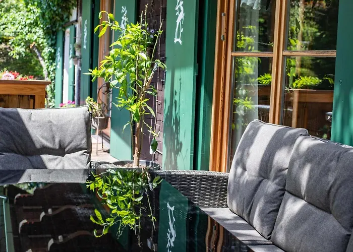 Haus Weidmannsheil - Wohnen Im Romantischen Forsthaus