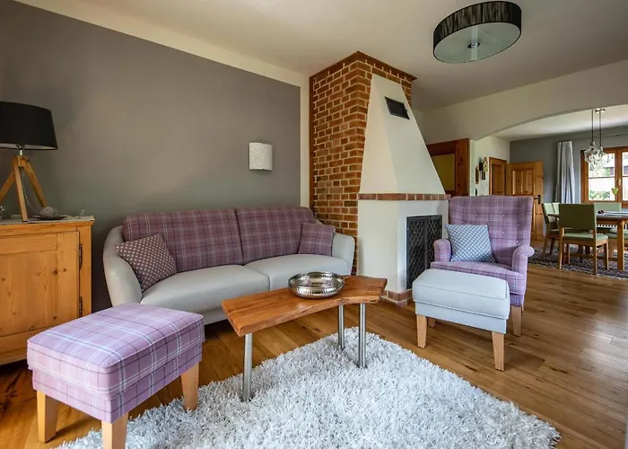 Haus Weidmannsheil - Wohnen Im Romantischen Forsthaus Werfen