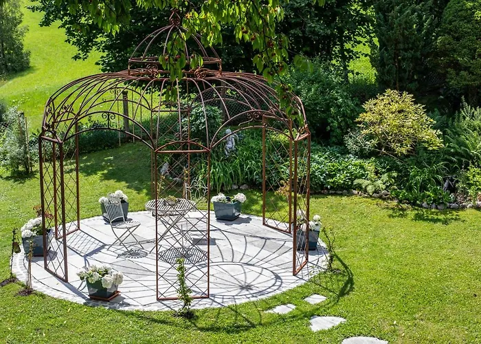 Haus Weidmannsheil - Wohnen Im Romantischen Forsthaus Apartment