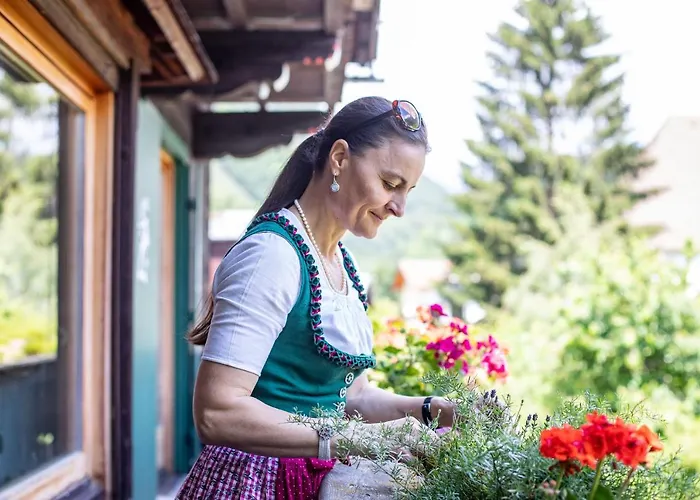 Haus Weidmannsheil - Wohnen Im Romantischen Forsthaus