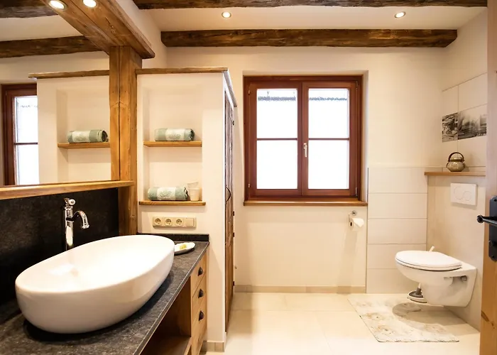 Haus Weidmannsheil - Wohnen Im Romantischen Forsthaus * Werfen