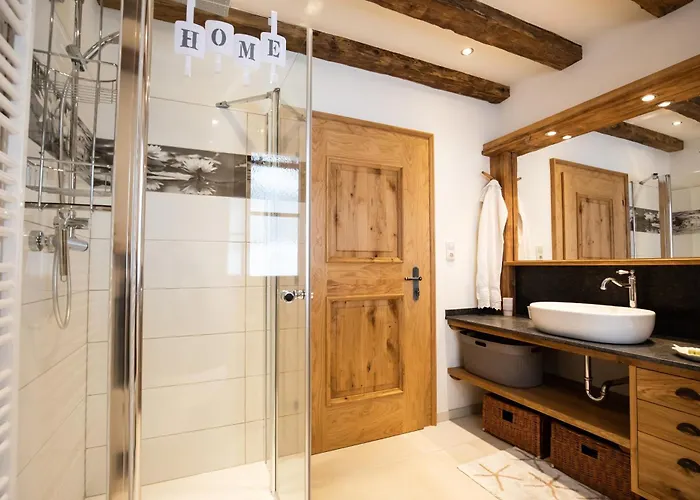 Apartment Haus Weidmannsheil - Wohnen Im Romantischen Forsthaus Werfen